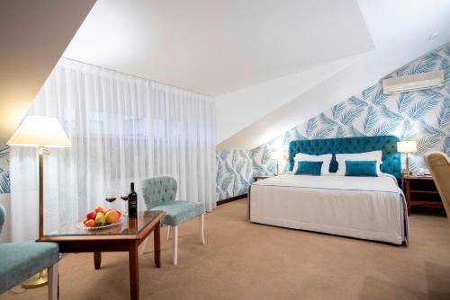Swiss Hotel - main image