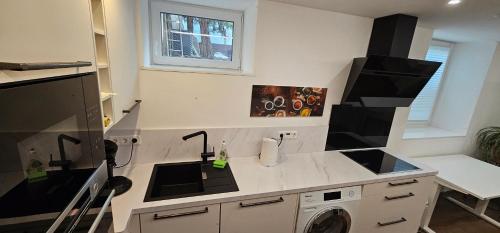 The Modern Cave Lodge - ComfyHome Apartments Stuttgart in Degerloch