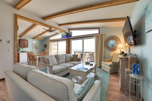 St Ignace Cottage with Deck and Beach on Lake Huron! - image 2