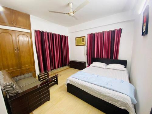 Entire place 3BHK Flat -Uttara Airport-1km