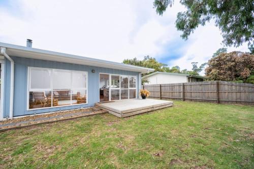 Two-Bedroom House image 5