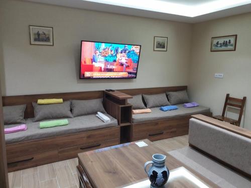 Kopaonik - APARTMAN ZEVS 200m od centra, Копаоник (фото 7)