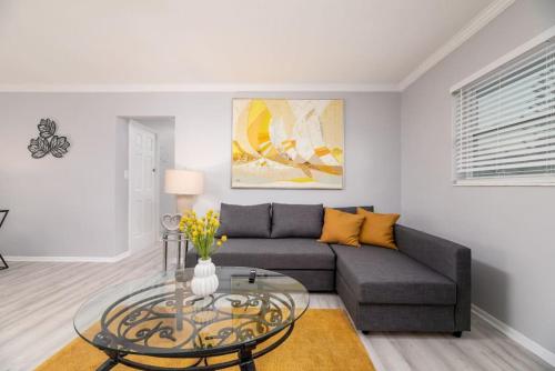 Short Walk to Wilton Drive Apt4 in Fort Lauderdale, USA