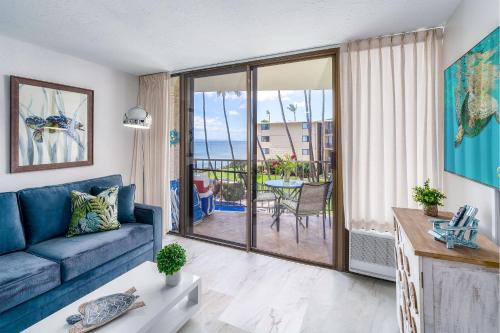 Kanai a Nalu 314 - Newly Renovated, Oceanfront, AC