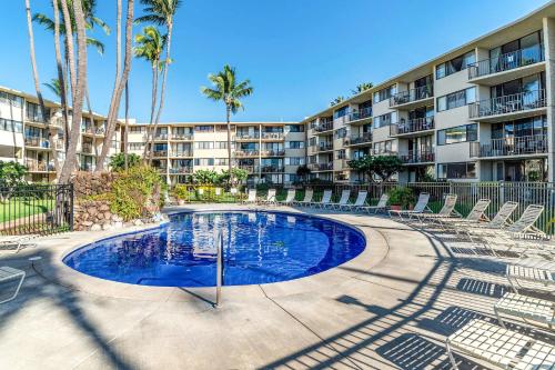 Kanai a Nalu 314 - Newly Renovated, Oceanfront, AC