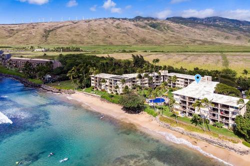 Kanai a Nalu 314 - Newly Renovated, Oceanfront, AC