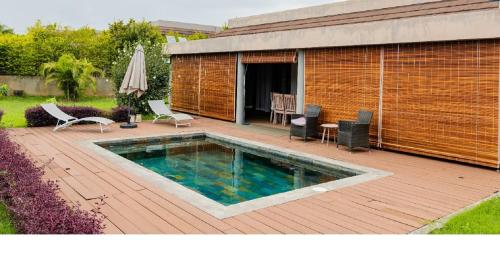 Grand Bay Luxury Villa with Pool & Garden