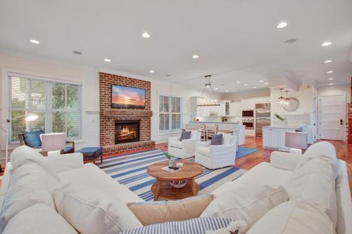 1 Palm Court in Isle of Palms, USA