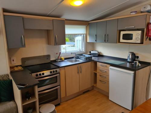 127cs HOBURNE NAISH HOLIDAY PARK in Christchurch