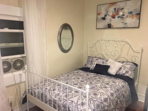DTLA Oasis Private Bedroom with Exclusive Laundry - Steps to the Heartbeat of LA, Los Angeles (fotografie 2)