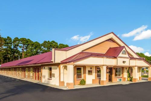 Red Roof Inn Santee