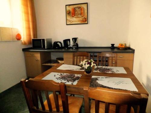 廚房, Apartment in Kreischa 3123 in 克賴沙