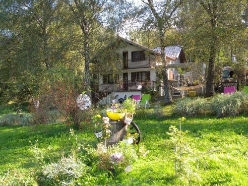 Dārzs, Holiday home in Breze 15380 in Breze