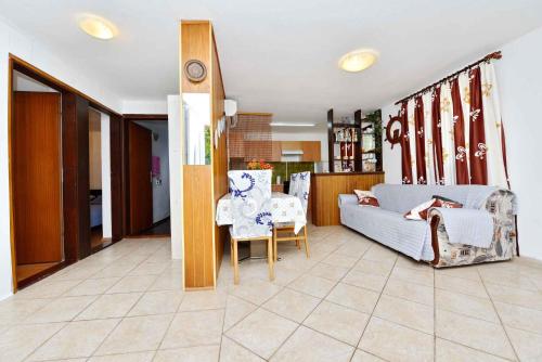 Apartment in Vir - Insel Vir 7482 - image 4