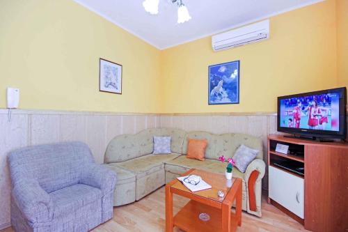 Apartment image 10