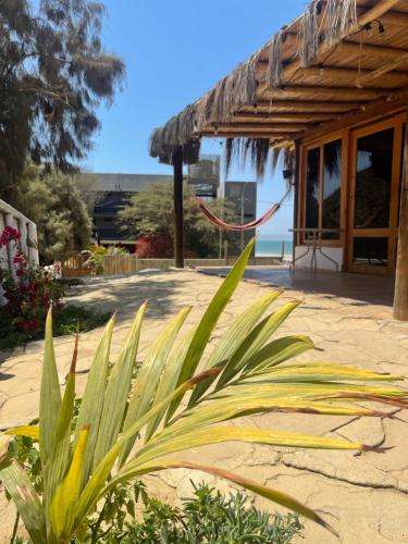 Lobitos Eco Lodge
