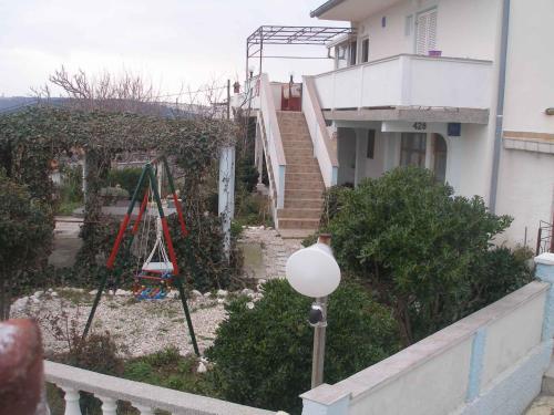 Apartment image 9