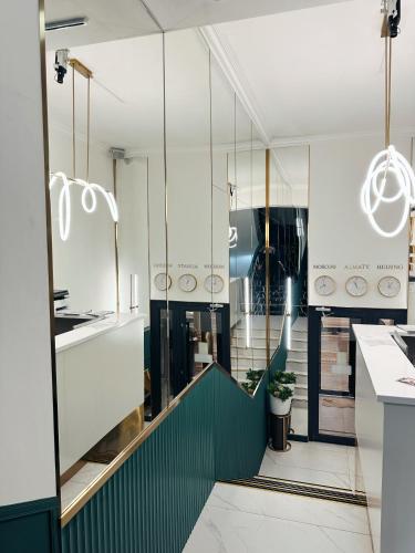 密爾頓尊貴酒店 (Mildom Premium) in 麥迪奧區