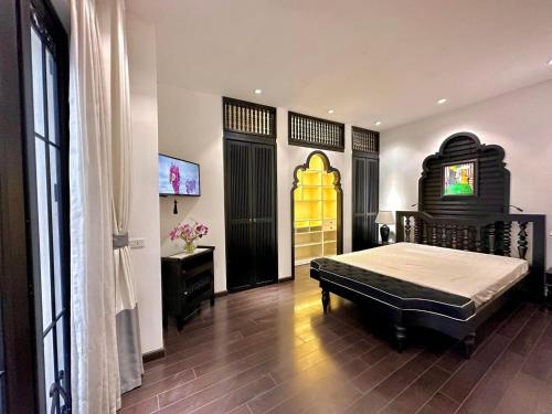 Indochine Design House At Hanoi Old Quarter