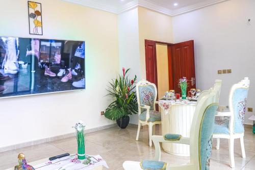 Appartement meublé en R2 Haut Standing 1CH Appartement meublé en R2 Haut Standing 1CH