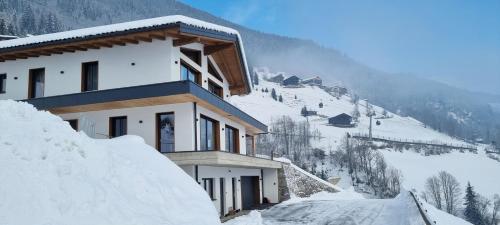  Apartment Talblick, Pension in Bramberg am Wildkogel