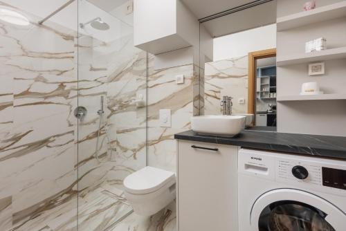 Apartment 14 With Amazing Sea View - image 3