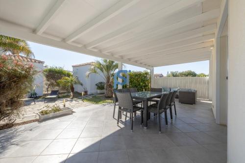 Villa 9 posti letto con piscina privata in Lascari