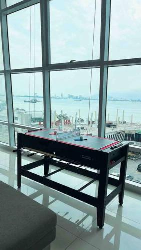 Karaoke,XBox,Foosball,Billiard,Air Hockey,Ping Pong & Board Games