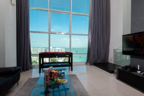 XBox, Karaoke, Foosball, PoolTable, IceHockey, Ping Pong, Board Games