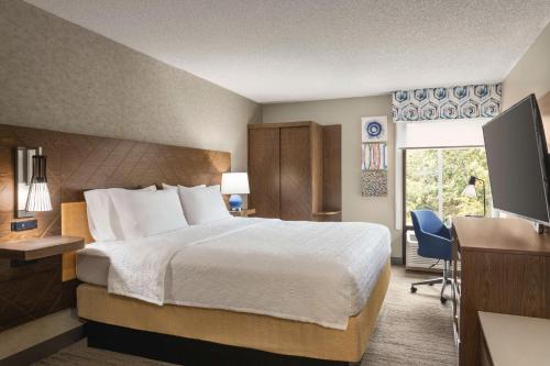 Hampton Inn Kansas City - Airport - image 8
