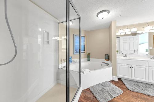 Majestic Beach Towers 1-1803 by RealJoy - image 2