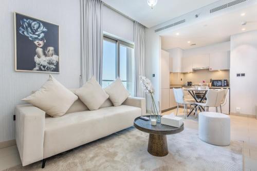 STAY BY LATINEM Luxury 1BR Holiday Home CVR B2704 near Burj Khalifa, Dubaj (fotografie 2)