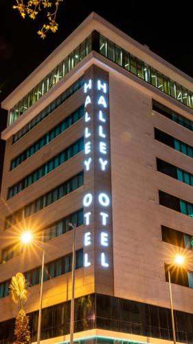 ทัศนียภาพภายนอกโรงแรม, HALLEY OTEL in เดนิซิล