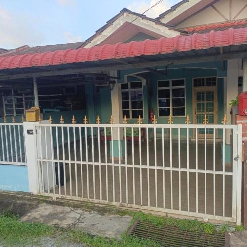 Exterior view, MieHomestay Bukit payong in Bukit Payong