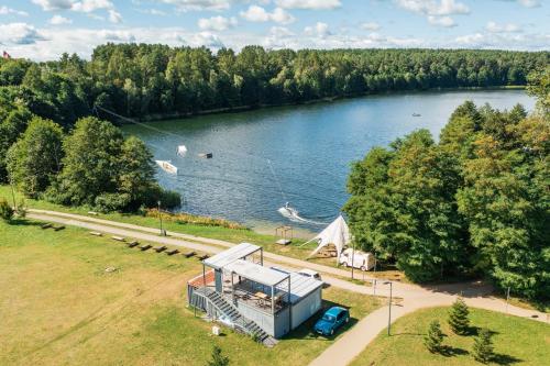 Apartament UKIEL PARK 39 przy Plaży Miejskiej - klimatyzacja,free parking,FV