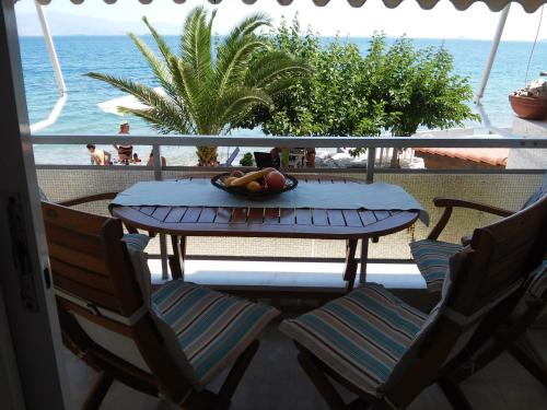  Arhontia, Unterkunft in Loutra Elenis