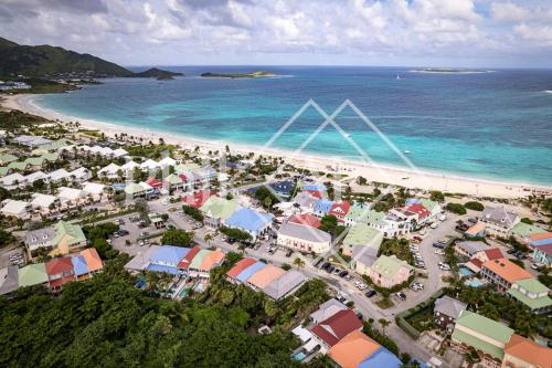 Beautiful 2 bed-rooms apartment at Orient Beach - Location saisonnière - Marigot