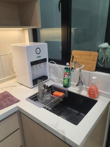 Majestic Maxim 3 Bedrooms Block D Near MRT Majestic Maxim 3 Bedrooms Block D Near MRT