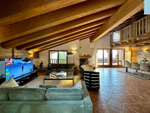 Residence Cry d'Err, Rte de Vermala 41, 4BR Crans Montana