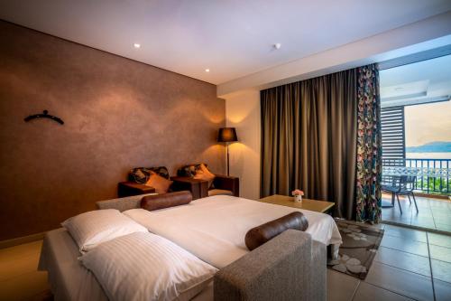 room detail thumbnail 0