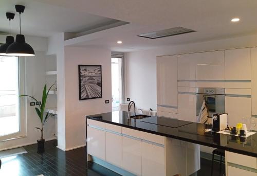 2 bedrooms, 3 beds