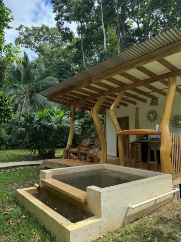 Passion Fruit Lodge in Cahuita