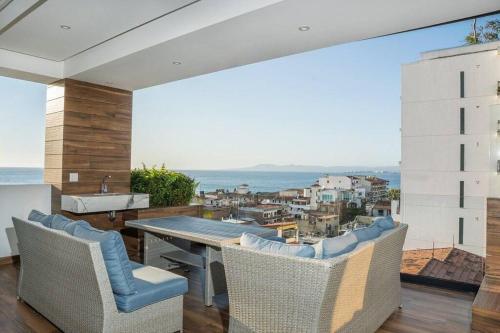 Luxury Condo D Residense