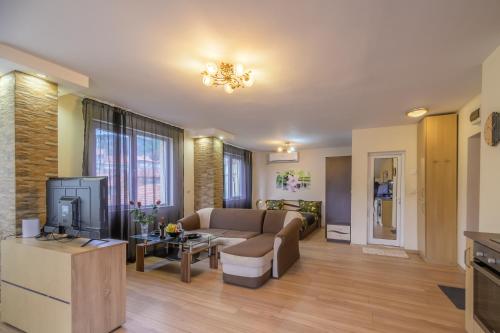Cozy & Delightful Apart & AUBG & Free Garage Parking, Blagoevgrad (foto 9)