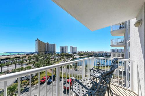 Ocean Views! Terrace At Pelican Beach 407!