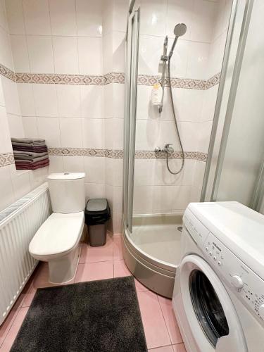 Cozy 33m2 2-room Studio Apartment in City Center, Riga (Foto 8)