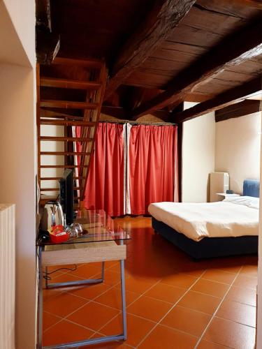 Piccolo Hotel Olina in Orta San Giulio
