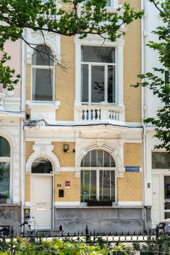 Museum Suites - image 10