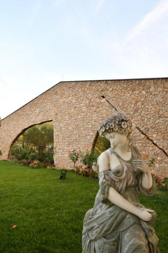 Flumen Park, Tirana (Foto 8)