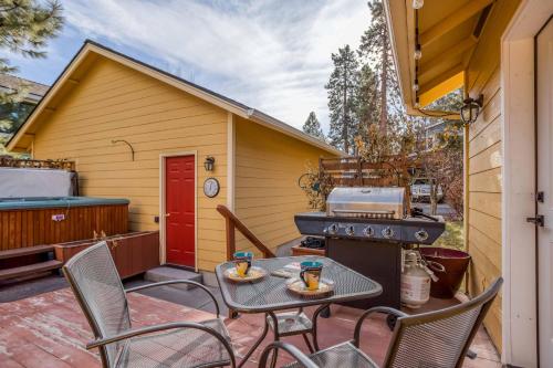 Baltimore Cottage - image 2